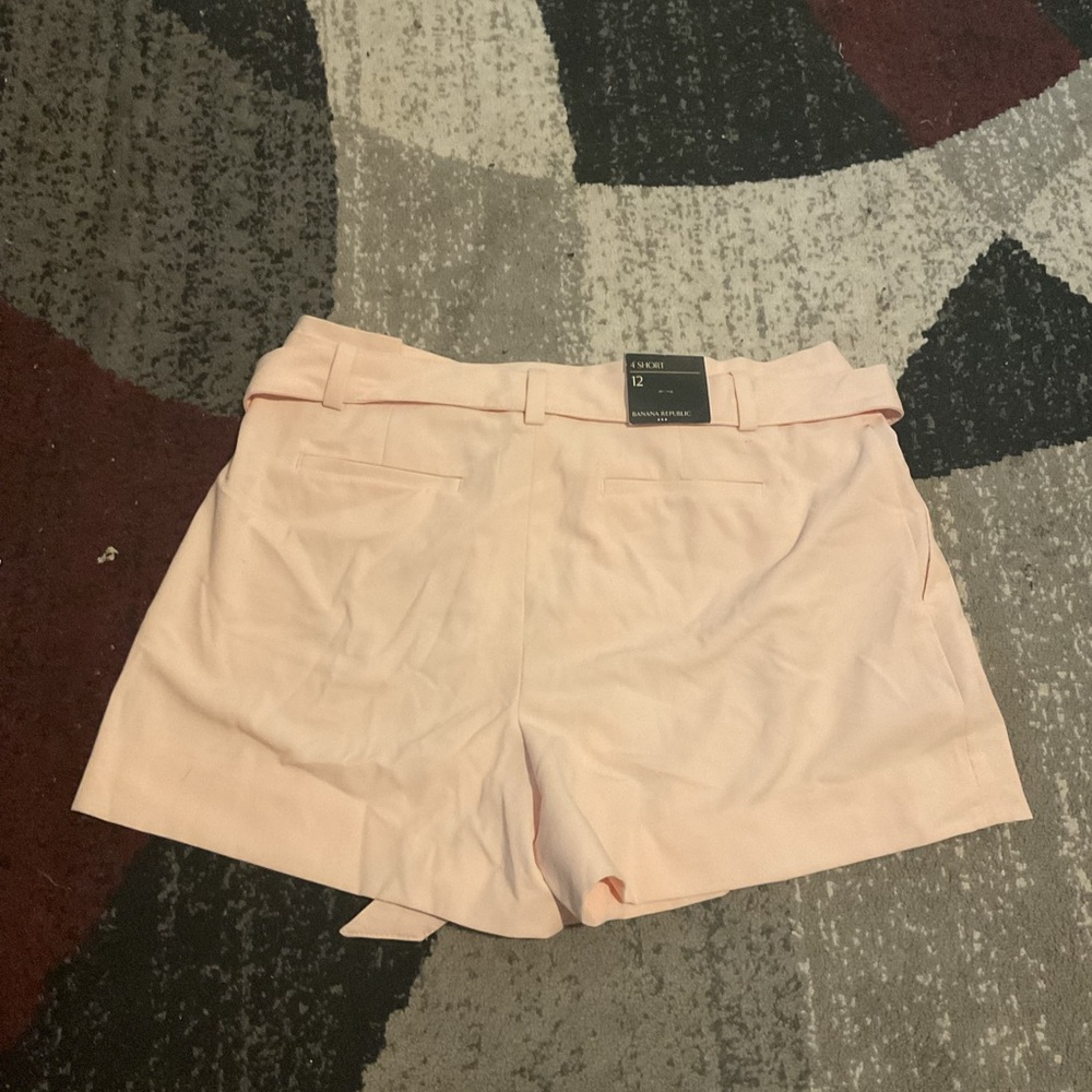 New Women’s banana republic size 12 pink shorts